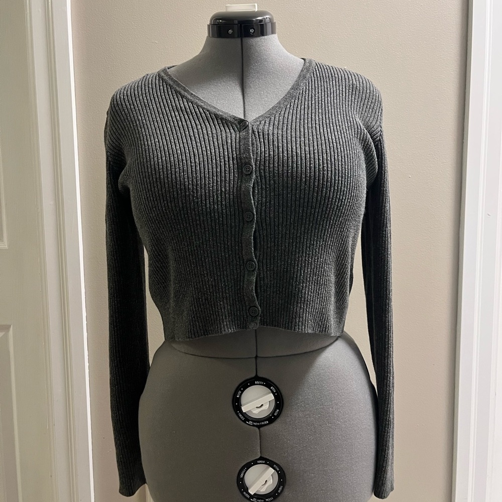 Brandy Melville Charcoal Ribbed Cardigan